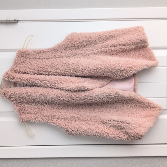 Calvin Klein Jackets & Blazers - CALVIN KLEIN / Pink Faux Fur Vest